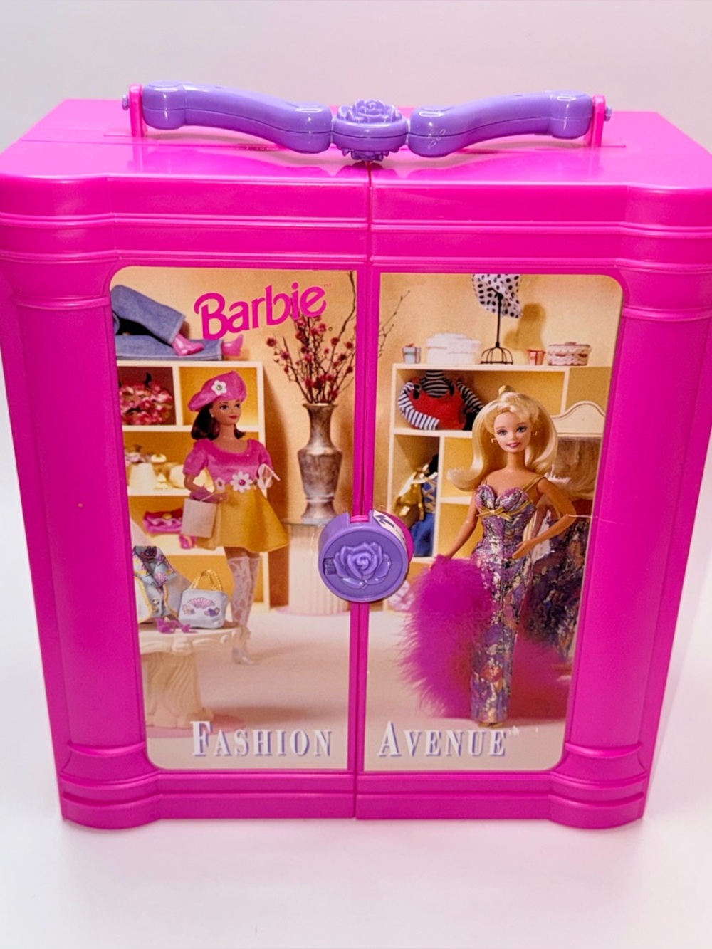 Barbie Vintage 1997 Fashion Avenue Storage Case Wardrobe Closet Carrier